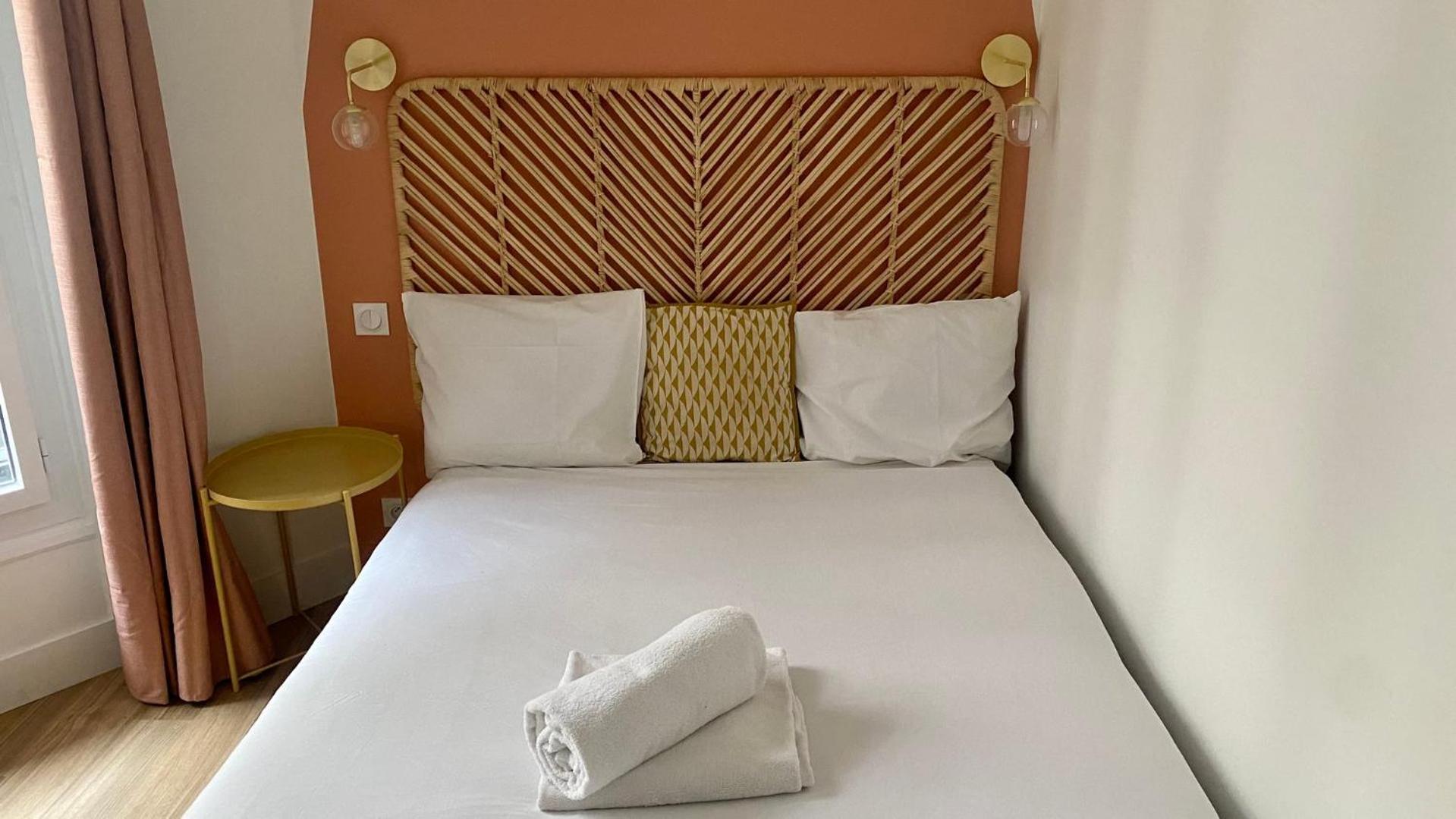 Lumineux Proche De Saint-lazare - 8p Appartement